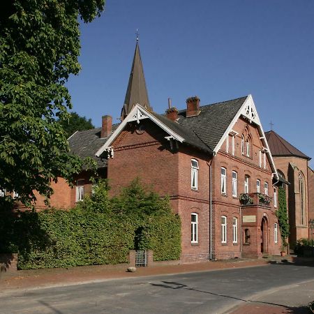 Gastehaus Altes Hotel Schute Lindern Buitenkant foto